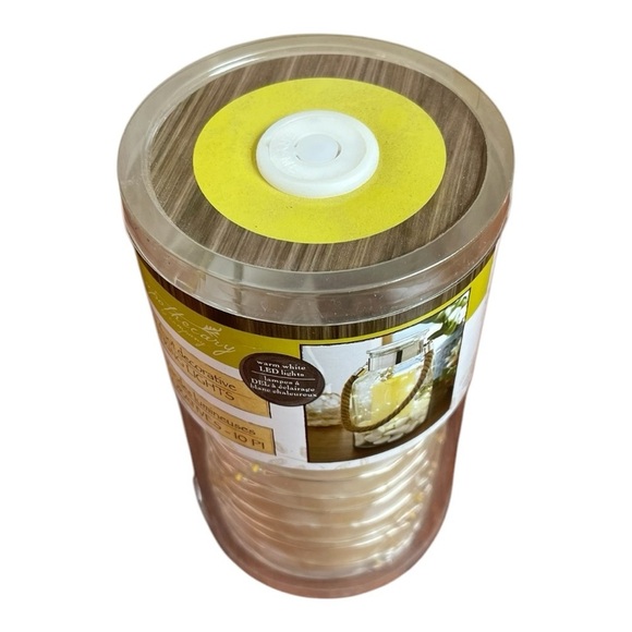 Apothecary & Company Micro LED String Lights Battery-Powered Flexible LED Lights - Picture 7 of 8